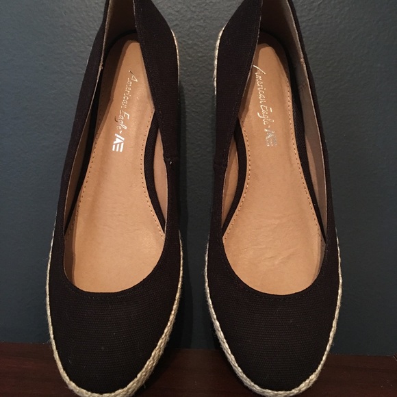 American Eagle Outfitters Shoes - American Eagle Wedges!